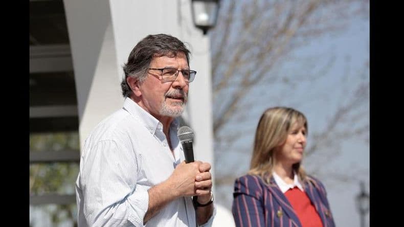 Alberto Sileoni confirmó que las clases comenzarán el 1º de marzo en la Provincia