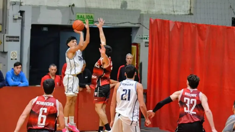 Obligado a reaccionar, Pergamino Básquet vuelve al Dorado Merlo ante El Talar