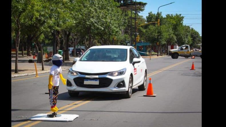 Realizaron una demostración de frenado para concientizar sobre el control de velocidad