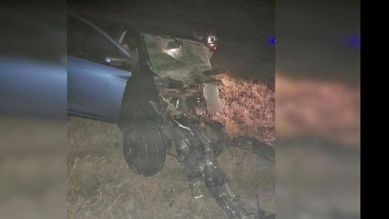 Un choque frontal dejó a un joven pergaminense luchando por su vida