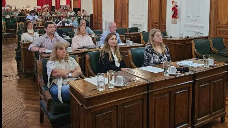 Desde Juntos por el Cambio cuestionan a sus pares kirchneristas por agravios en el Concejo