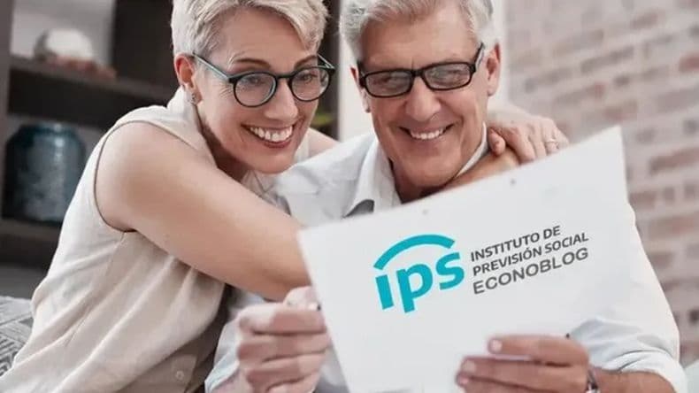 ¿Cuándo cobran los jubilados y pensionados del IPS?