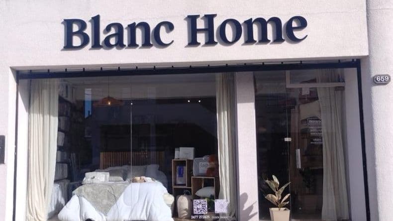 Blanc Home, un comercio local que ofrece productos para "abrigar" y "vestir" hogares