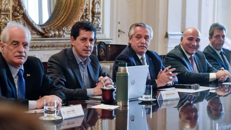 El presidente repasó con los ministros la agenda del Gobierno
