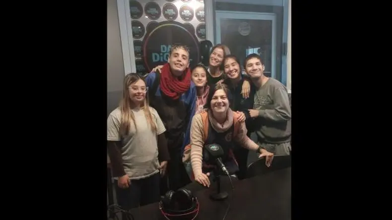 "Recreo": dos plataformas para conocer a los alumnos de "Los Buenos Hijos"