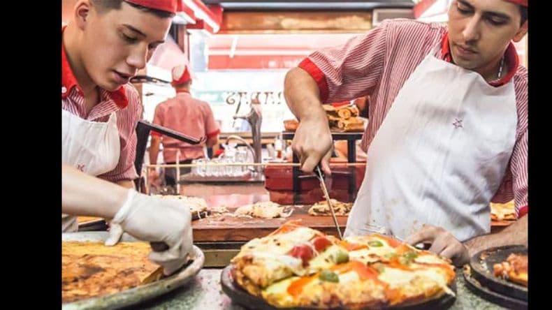 Desde este lunes, el Mundial de la Pizza y la Empanda se traslada a la Argentina