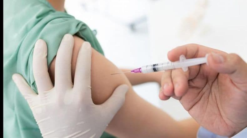 Comenzó la vacunación antigripal pero ya casi no quedan dosis