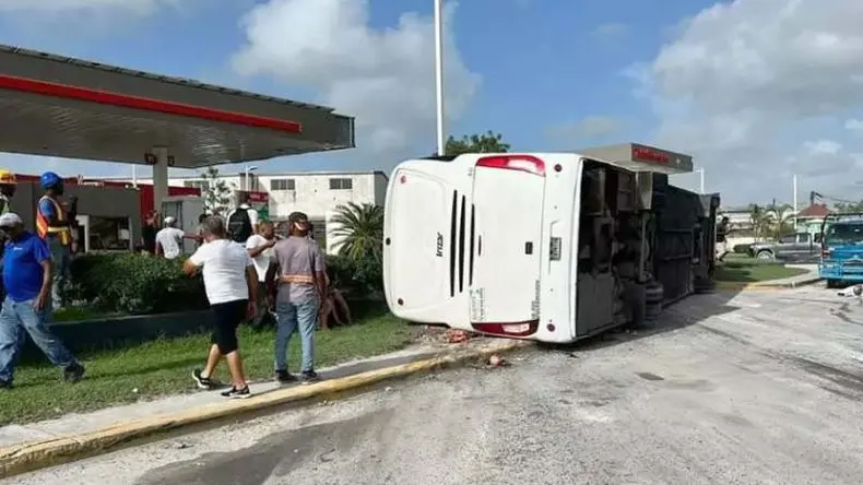 Murió un tercer argentino por el vuelco de un micro en Punta Cana