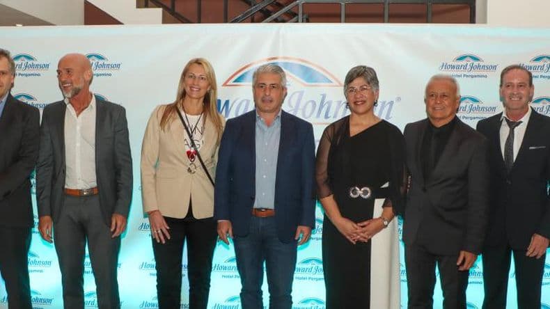 Howard Johnson celebró la llegada de la autopista hasta su puerta