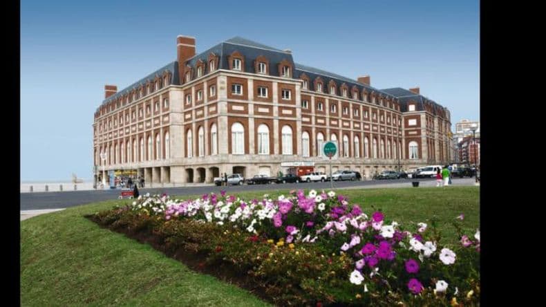 Mar del Plata espera con "grandes expectativas" el fin de semana largo: ya hay un 75% de reservas
