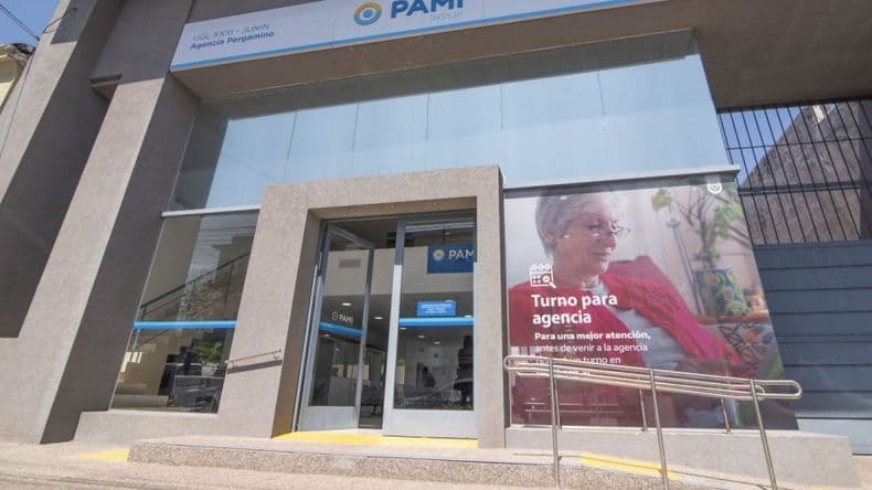 Crecen las medidas de fuerza en las sedes de PAMI