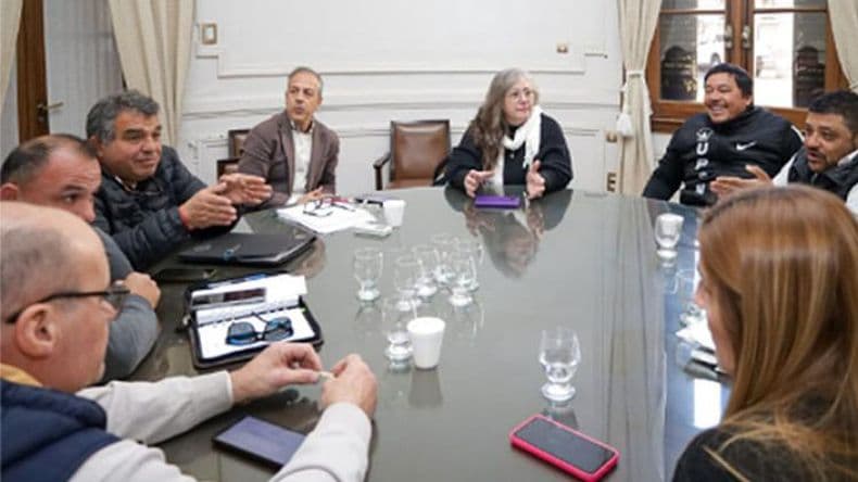 El Ejecutivo municipal y los sindicatos acordaron un incremento salarial