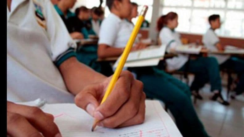 Colegios privados intiman a la Provincia para subir los aranceles un 22 por ciento