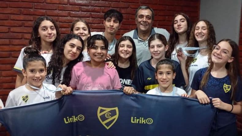 Nadadores juveniles de Gimnasia y Esgrima compitieron en Zárate