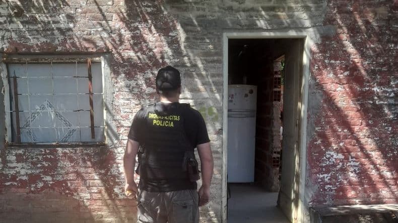 Allanamiento por drogas en barrio Otero: secuestraron más de cuatro kilos de cannabis y vinculan al morador