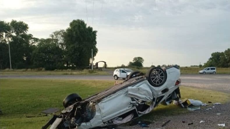 Trágico vuelco en la ruta 31, en Salto: murió un joven que viajaba con cuatro amigos