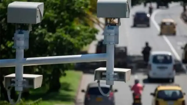 Multas: un nuevo radar "inteligente" que no se puede esquivar podría llegar a las rutas argentinas