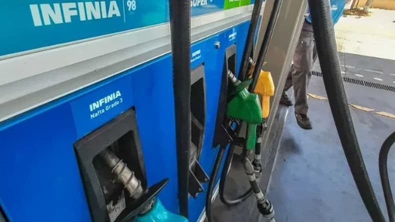 Por la crisis en Medio Oriente, los combustibles aumentan y presionan sobre la inflación