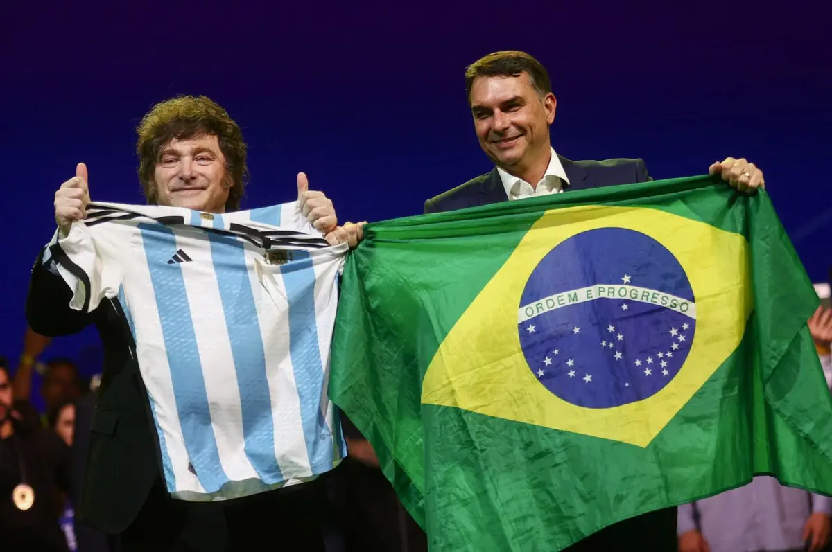 Brasil llamó a consultas a su embajador en la Argentina tras los insultos de Milei a Lula: la relación bilateral toca su punto más bajo en décadas