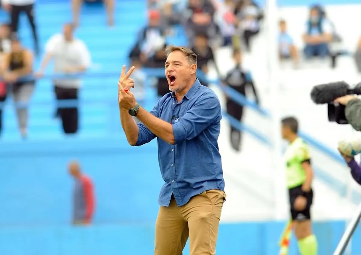 Hernán Medina es el nuevo técnico de Douglas Haig