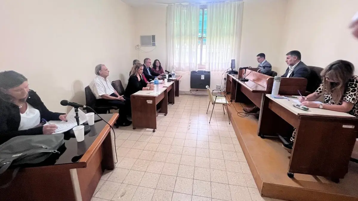 La Cámara de Junín confirmó la condena al médico que dejó fuera de la sociedad de la Clínica al hermano