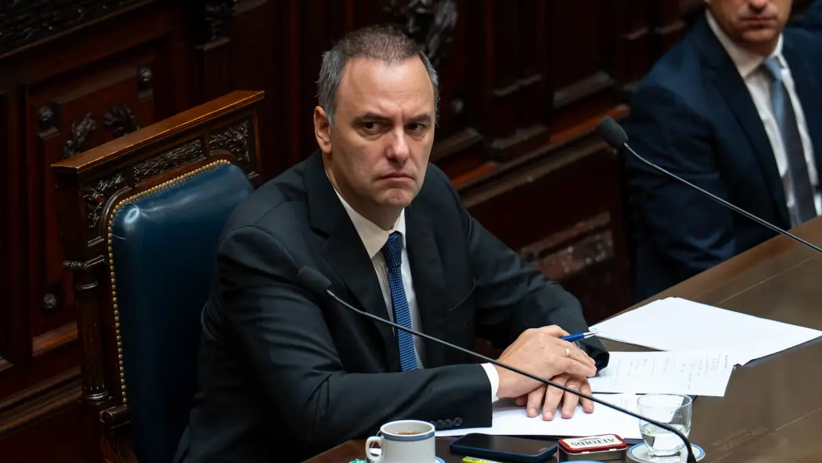 La Justicia puso la lupa sobre el patrimonio de Adorni: 20 preguntas que deberá responder en 15 días