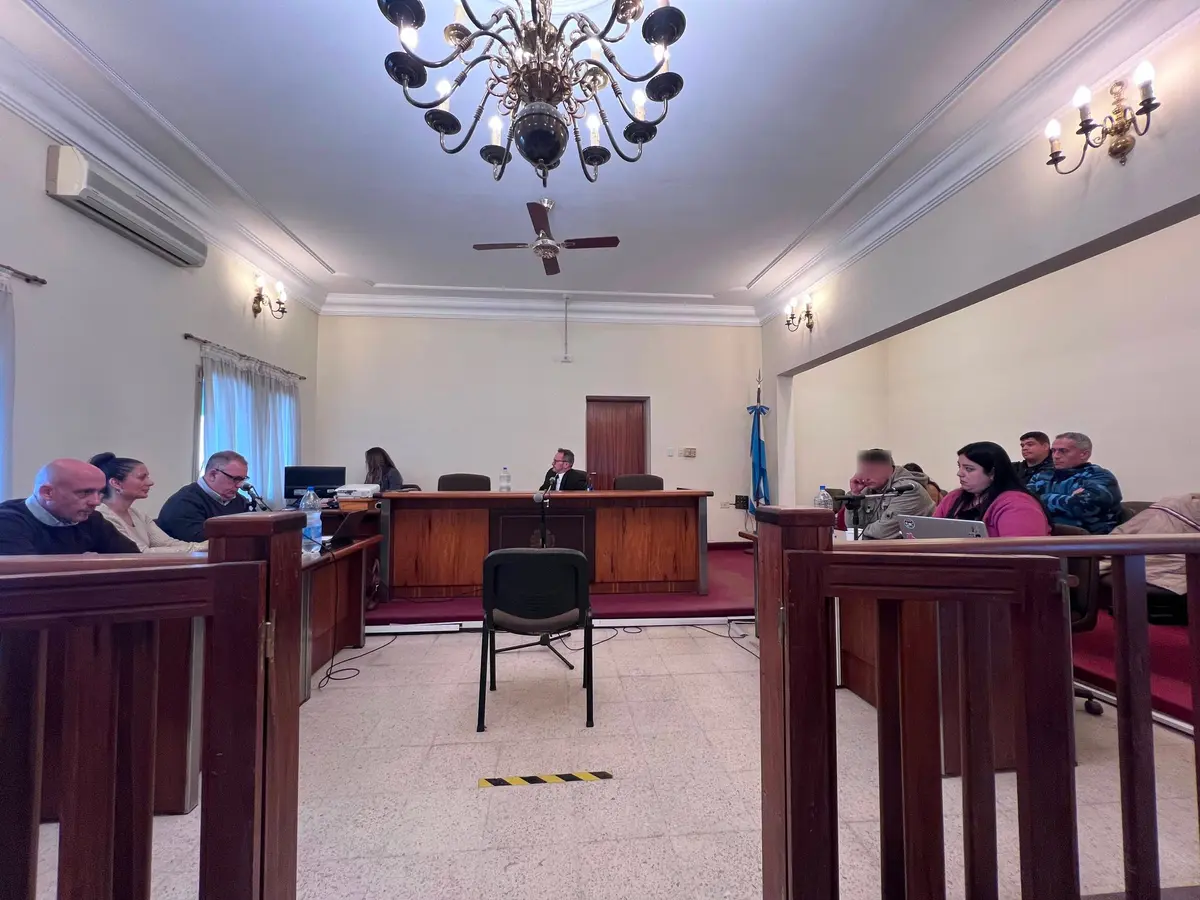 Pidieron 10 años de prisión para el sujeto que el jurado popular condenó por abusar del hijo