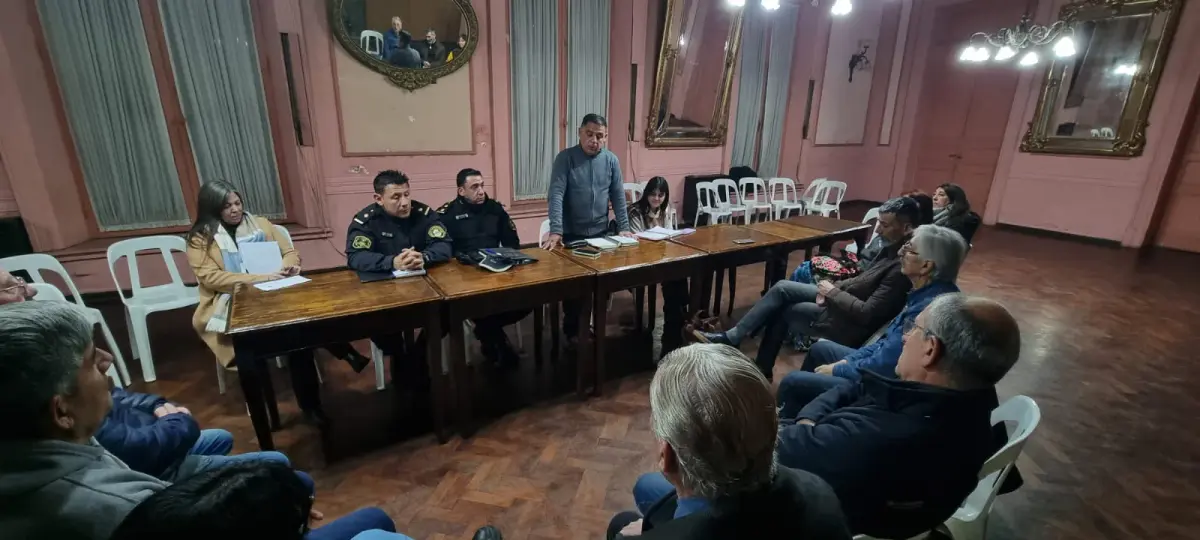 San Pedro: El secretario de Seguridad se reunió con comerciantes y vecinos para fortalecer la prevención del delito